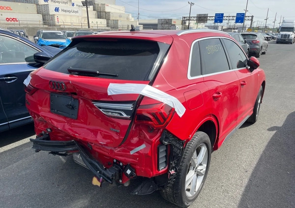 Audi Q3 cena 90000 przebieg: 28000, rok produkcji 2022 z Puławy małe 191